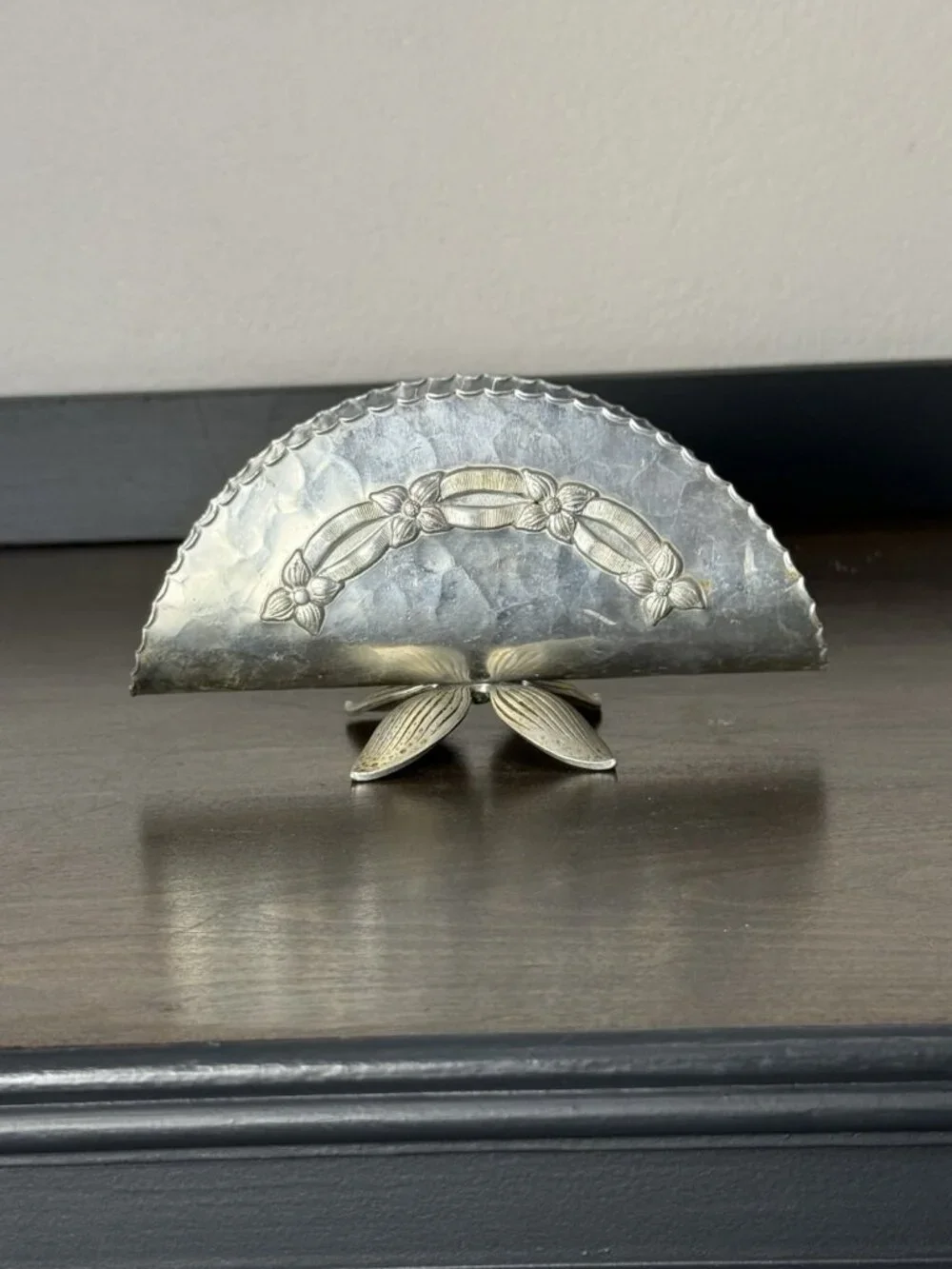 VTG Silver Metal Napkin/Mail Holder/Plate Stand/ Knife Holder Use Imagination!!